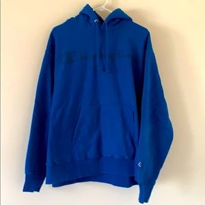 Champion mens xl blue sweatshirt great shape